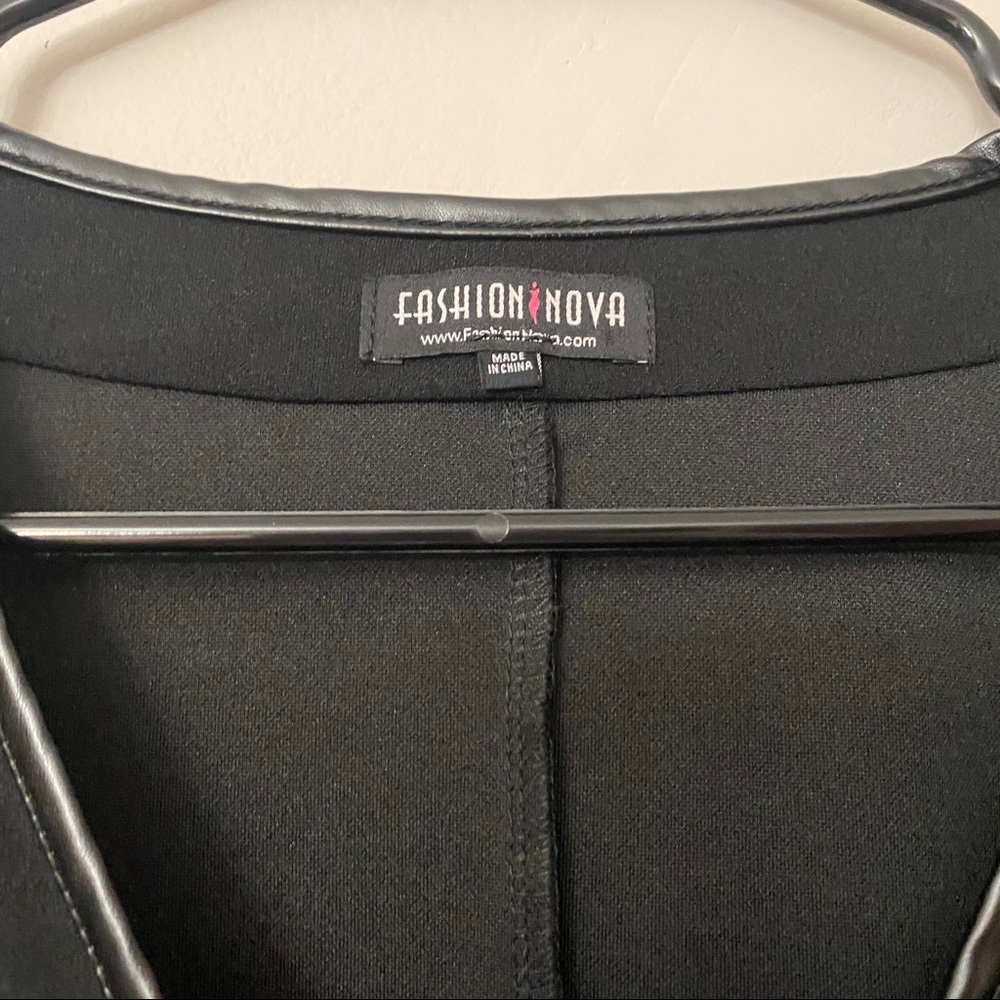 Zipped up blazer - Picture 3 of 4